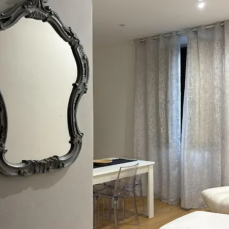 Apartment Syrakousai