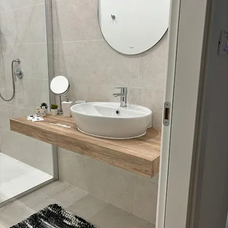 Syrakousai Appartement *
